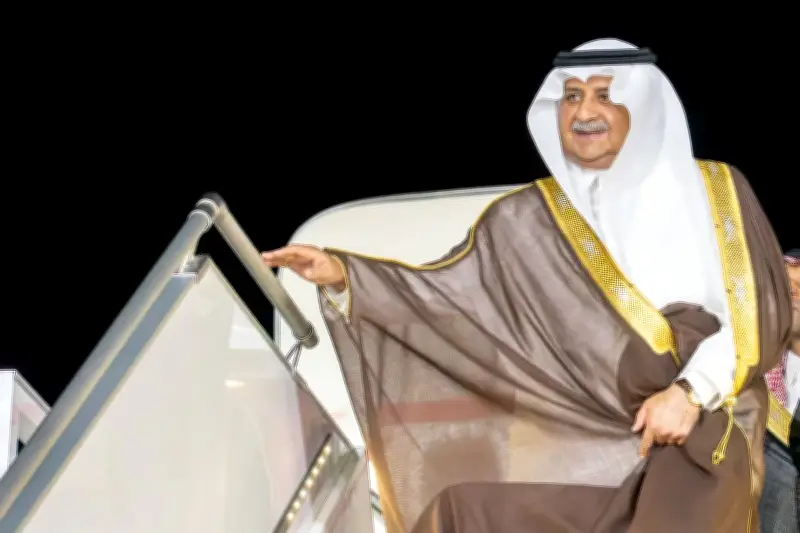 الأمير فهد بن سلطان يصل إلى تبوك في زيارة رسمية