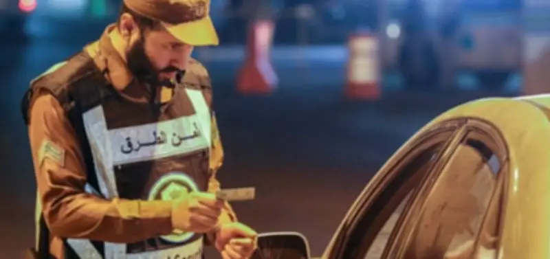 السعودية: اعتقال 15,591 مخالفاً للإقامة والعمل وأمن الحدود في أسبوع
