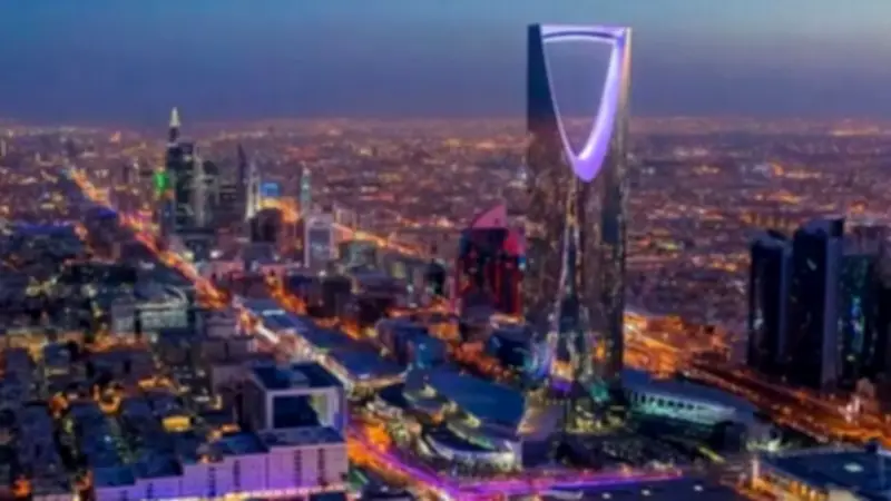 السعودية تخطط لاستثمار 500 مليار ريال في الطاقة المتجددة بحلول 2030
