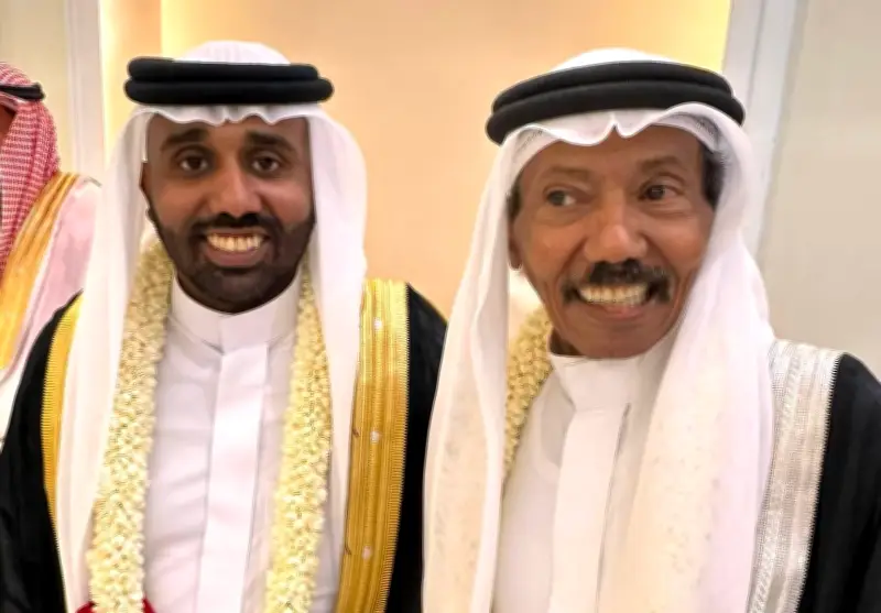 الروائي عبده خال يحتفل بزفاف نجله معد في جدة بحضور نخبة المثقفين والفنانين