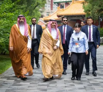 وزير الخارجية يزور متحف القصر الإمبراطوري في الصين