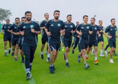 إسبانيا مقراً لمعسكر حكام دوري روشن استعداداً لموسم 2026-2027