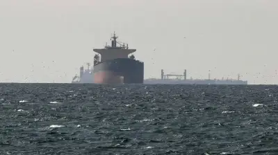 واشنطن تتهم إيران بانتهاك مذكرة التفاهم باستهداف سفن في مضيق هرمز