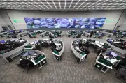 911 يستقبل 2.6 مليون اتصال في 4 مناطق خلال يونيو 2026