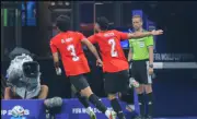 إصابة محترف النصر أيمن يحيى ونادي النصر يعلن تفاصيل إصابته