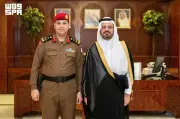 نائب أمير مكة يقلد قائد أمن الإمارة رتبة عميد جديدة